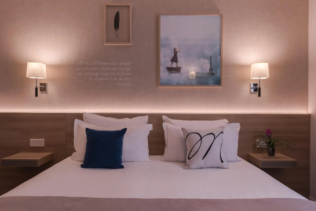 Superior Double room (full double bed)