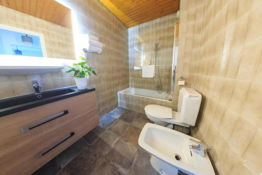 Logis Hôtel Annecy Nord / Argonay - Chambres