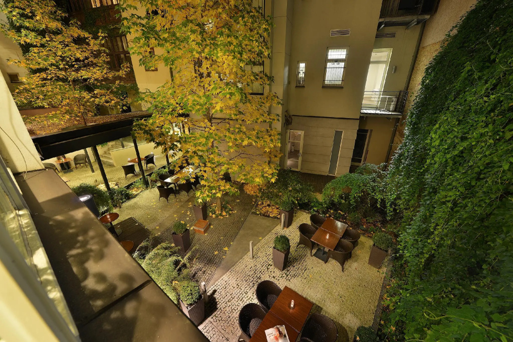 Hotel photo 11