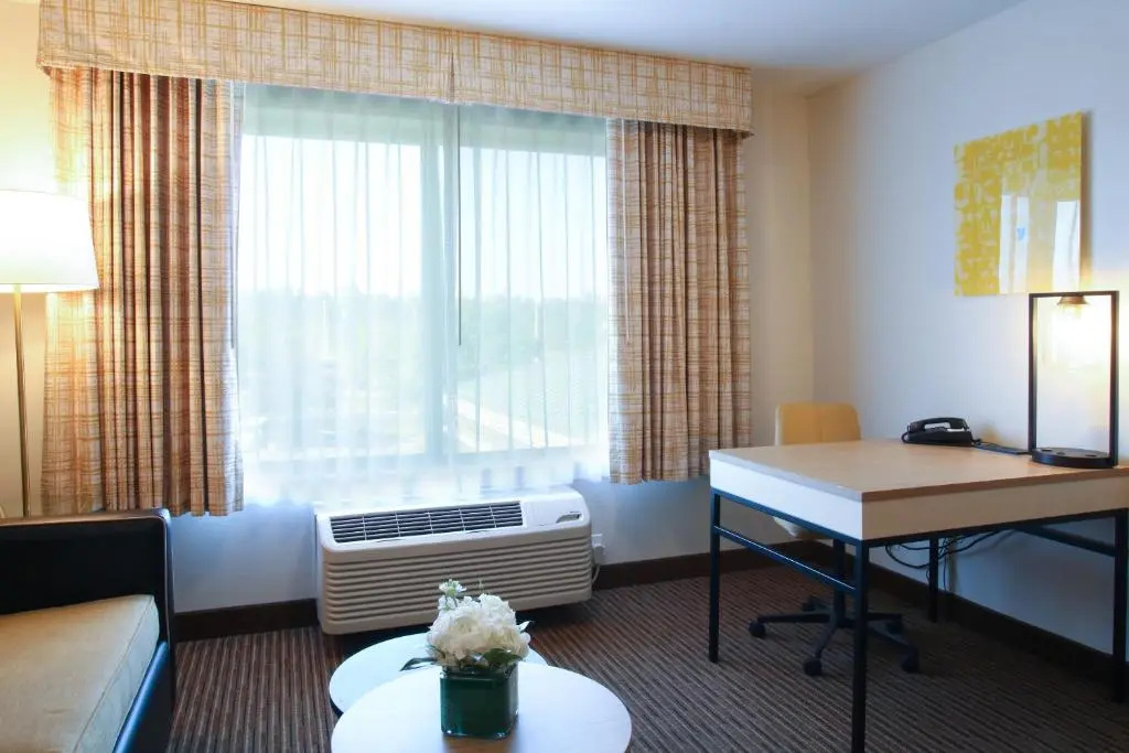 Oxford Suites Spokane Valley - Chambres