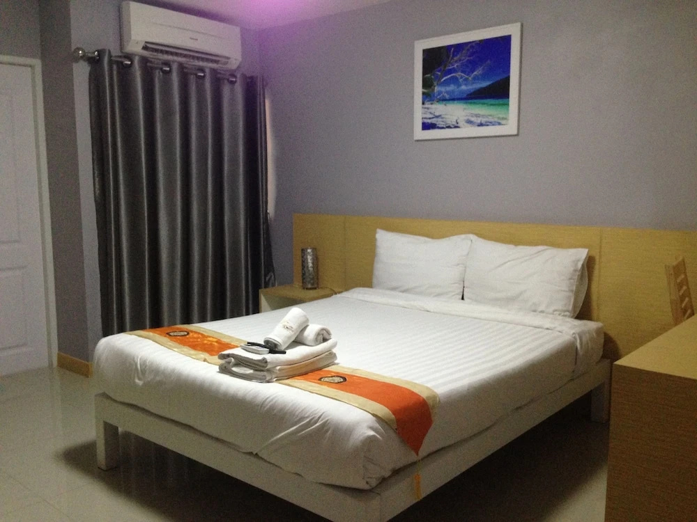 Standard Double room (twin beds)