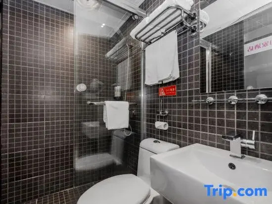 Двухместный номер Superior 2 отдельные кровати в Homeinn (Shanghai Pudong Sanlin Metro Station)
