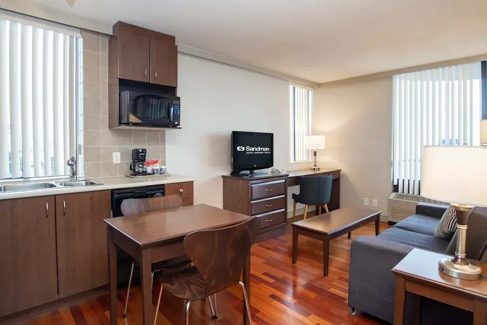 Sandman Suites Vancouver on Davie - Chambres