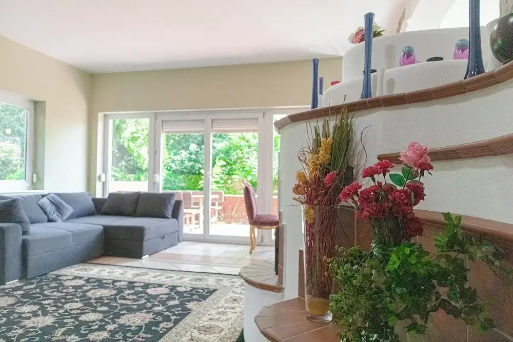 Cozy Room With Shared Garden Access
