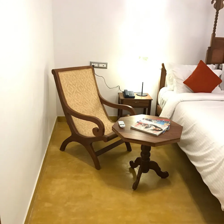 Deluxe Double room with balcony and with city view (full double bed)