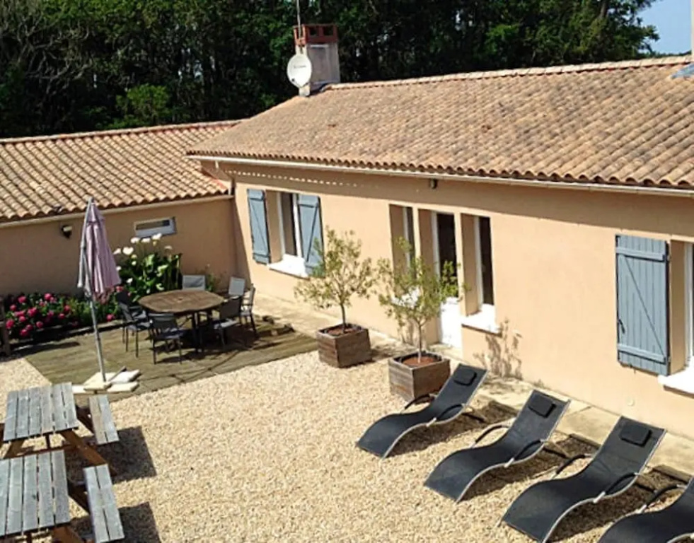 Villa With 6 Bedrooms in Sallertaine, With Private Pool, Enclosed Gard