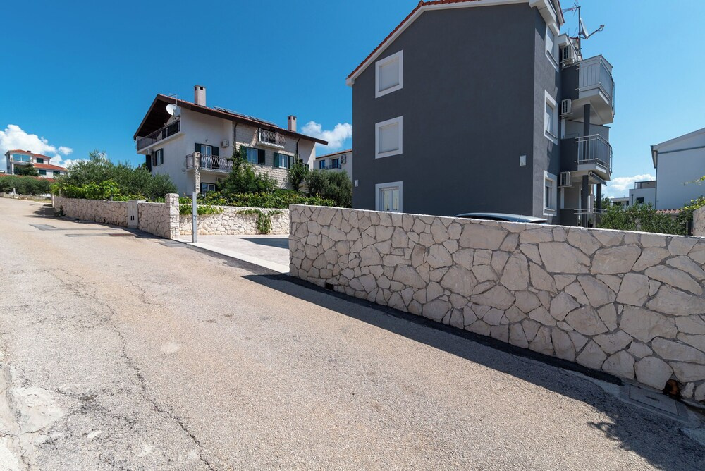 Apartment Vaya