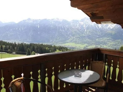 Balcony & Terrace