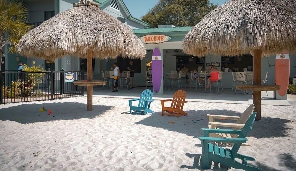 Beach & Waterfront