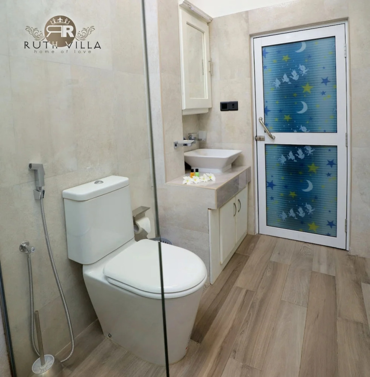 Deluxe Double room with garden view (full double bed)