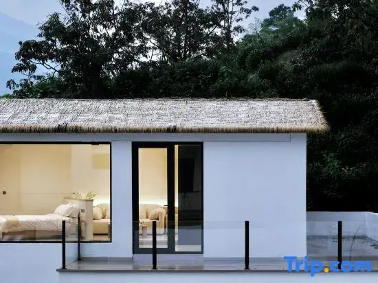 Zhi Yue·Bamboo Grove | Anji Private Hot Spring Designer Boutique Accommodation