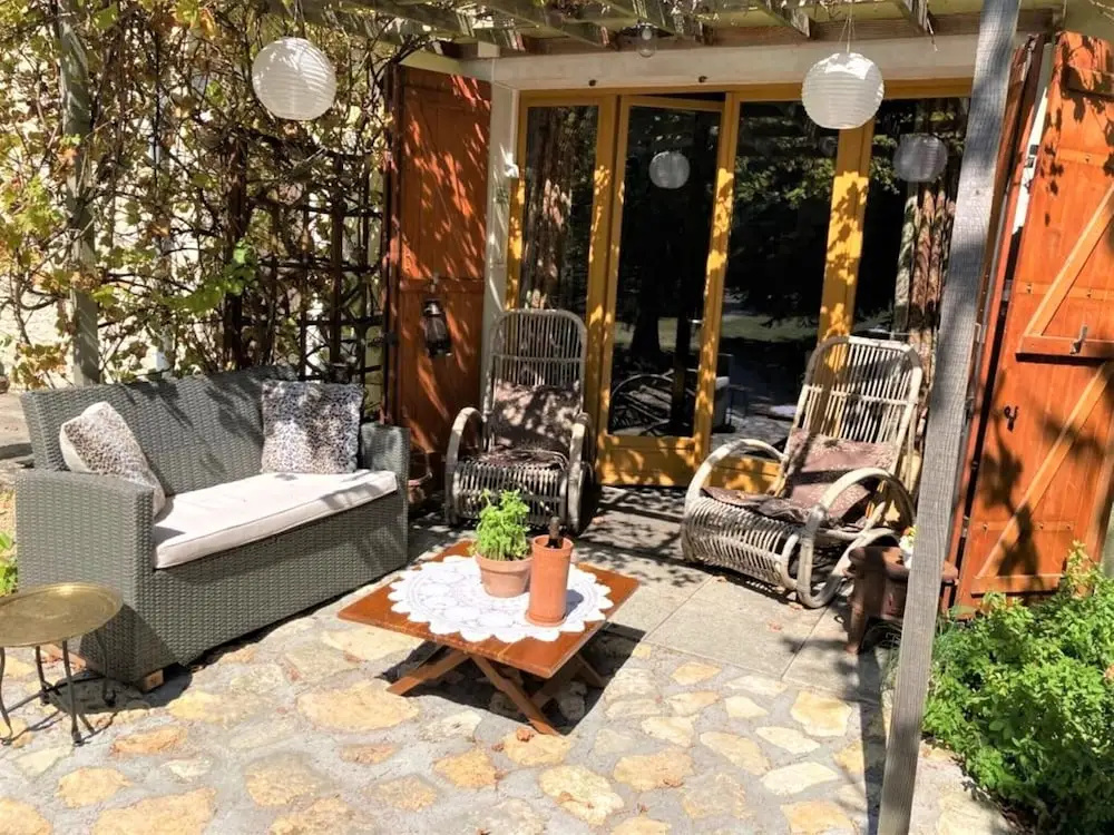 Saint-jean Rural Cottage for 4 With Pool