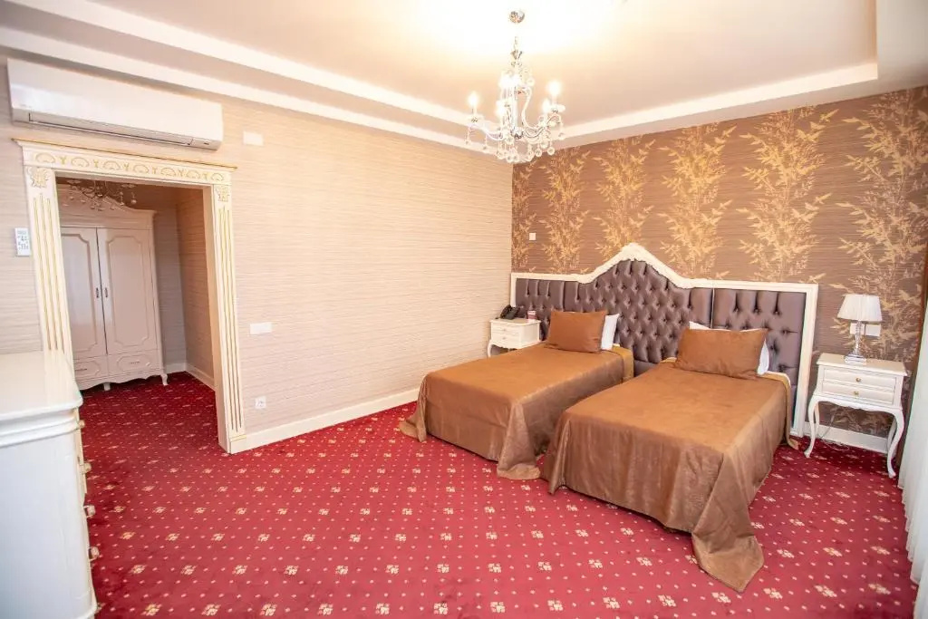 3 Bedrooms Villa