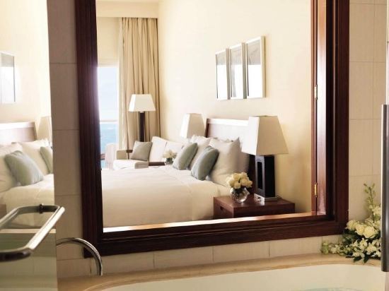 Radisson Blu Resort, Fujairah