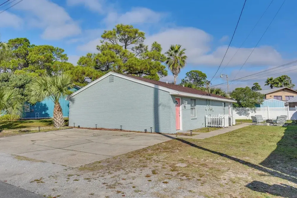 Steps to Sand! PCB Family Haven w/ Furnished Patio