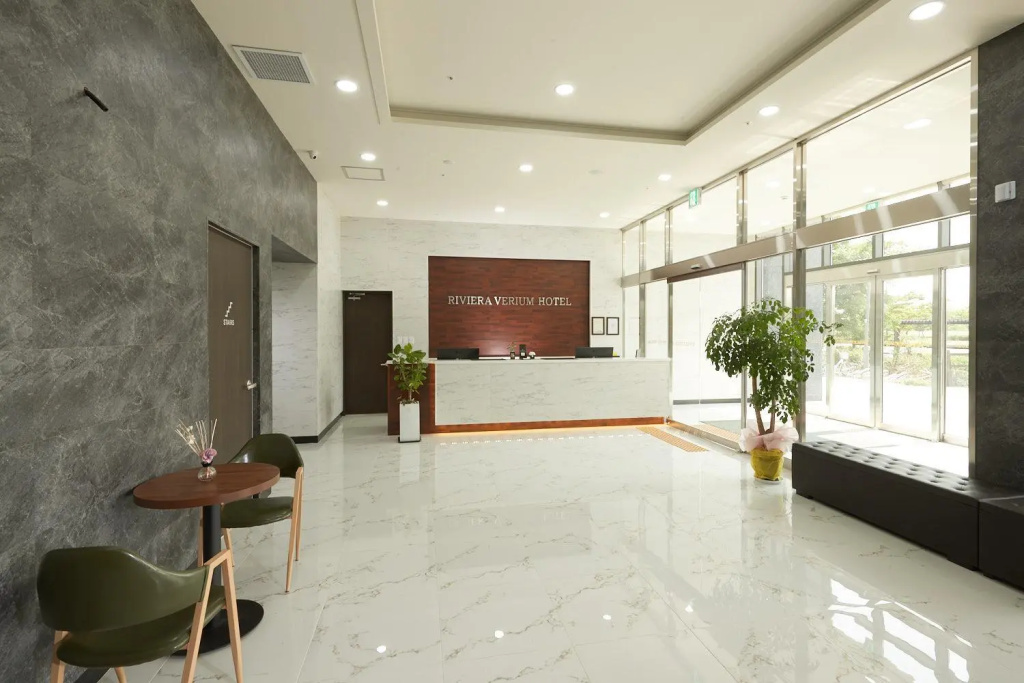 Riviera Incheon Airport Hotel - фото 9