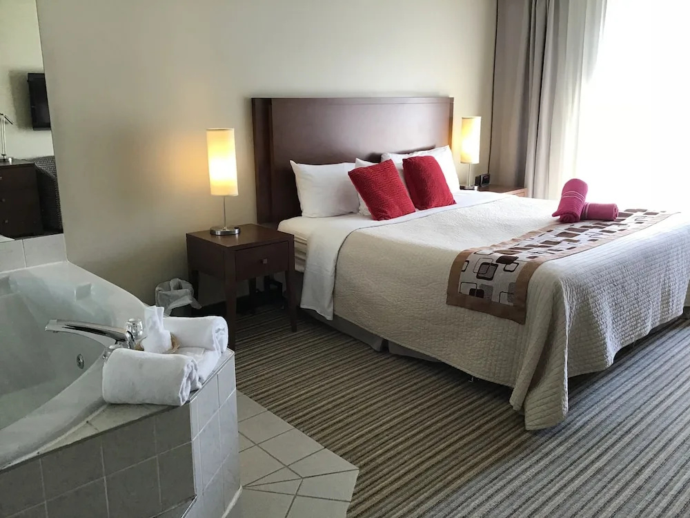Standard Double room with balcony (full double bed)