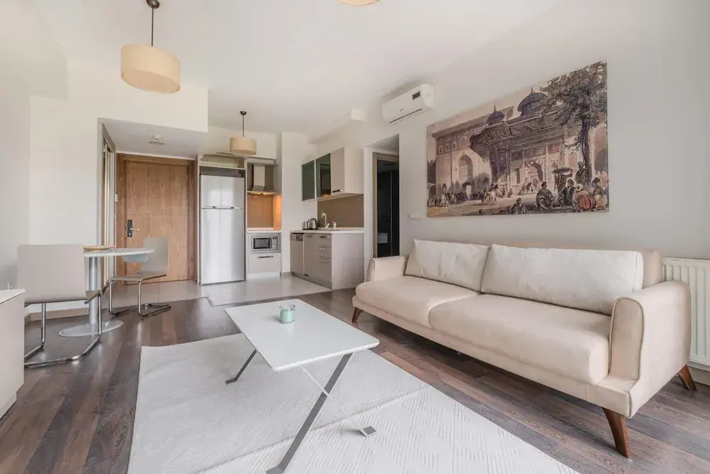 Residence 5 min to Metro 30 min to IST Airport