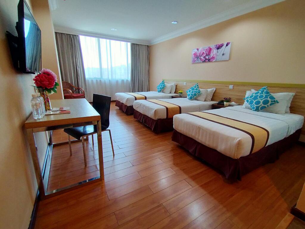 Td Plaza Hotel