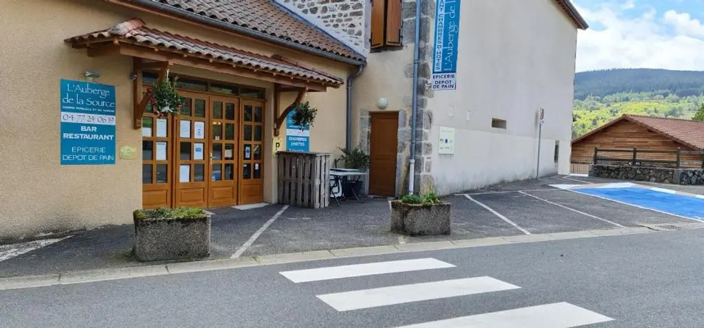 Voir la photo 1 — L'Auberge de la Source