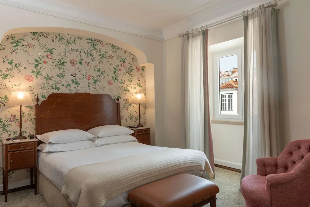 Classic Double room (full double bed)