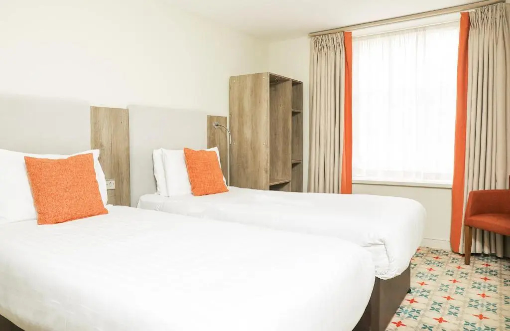 Standard Double room (twin beds)