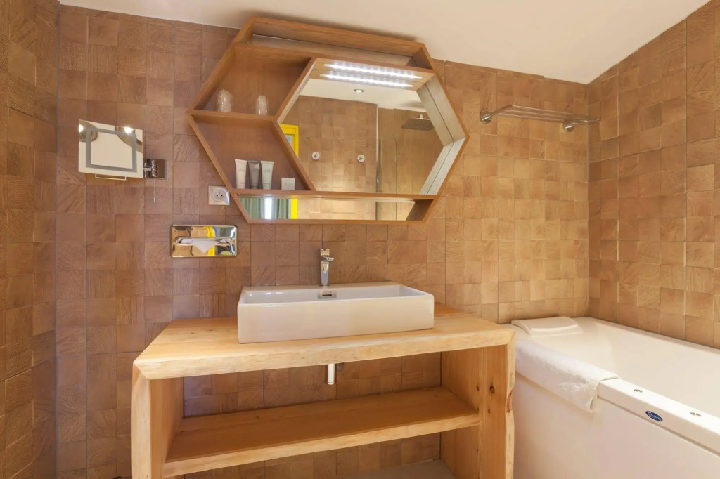 Royal Ours Blanc Boutique Hôtel & Spa - Général
