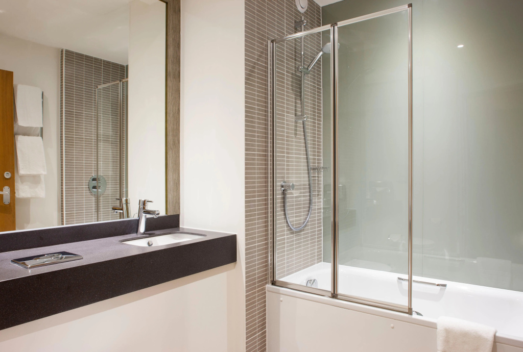 Holiday Inn Ashford Central by IHG - Général