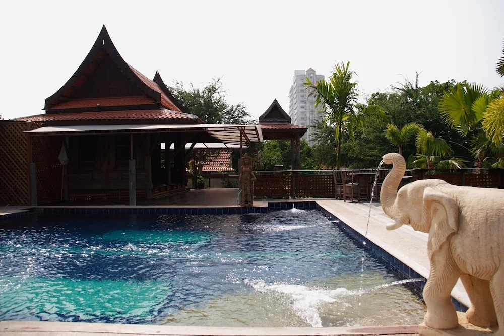Hotel photo 12