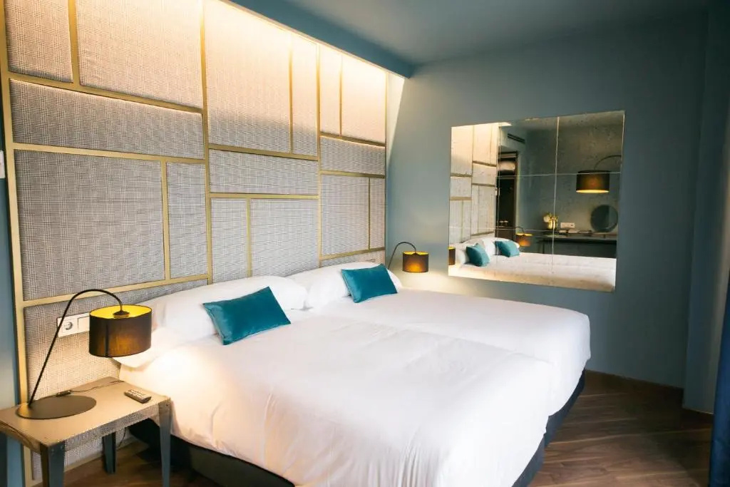 Pamplona Catedral Hotel - Chambres
