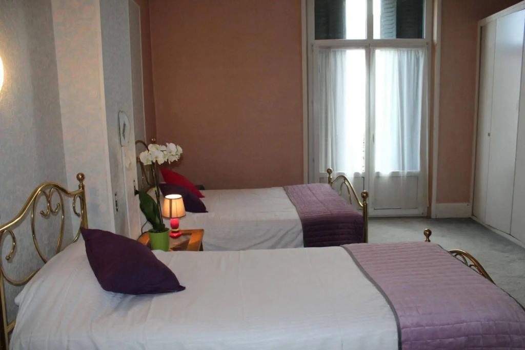 Voir la photo 4 — Enzo Hotels Contrexéville