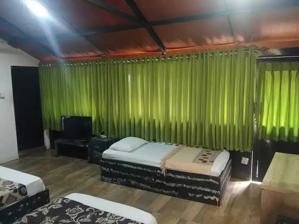 Comfort room