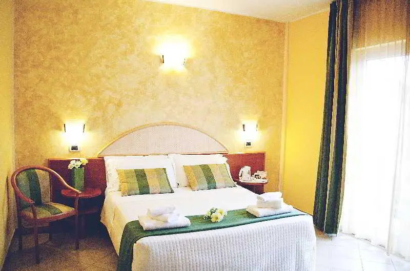 Hotel Prestige - Chambres