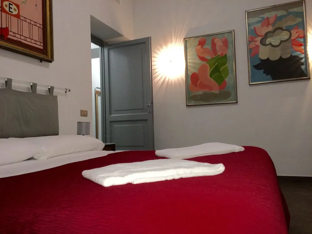 Economy room