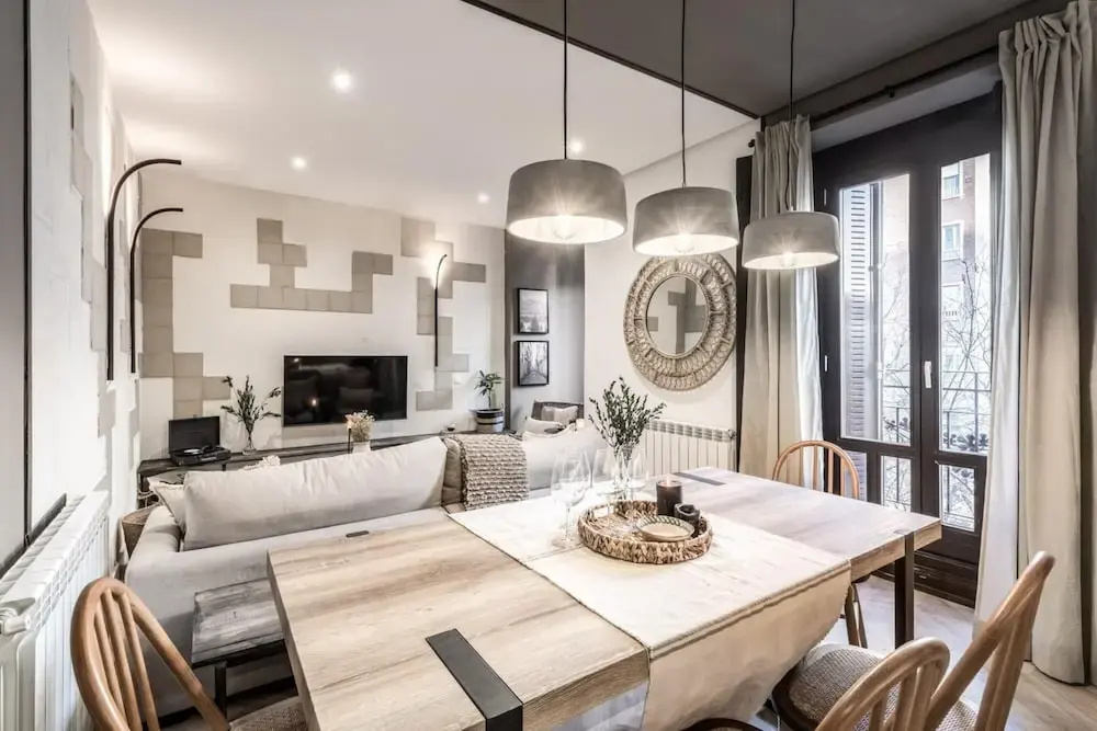 Utrera - 4 Bedrooms in Trafalgar