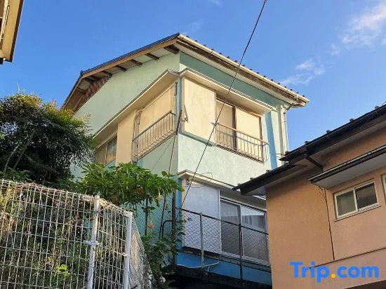 The cottage to enjoy the tranquility  by mountains in Atami