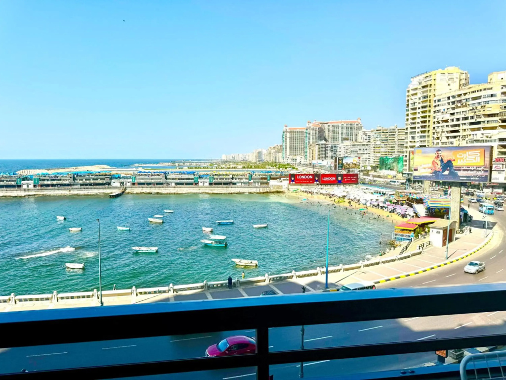 Alexandria Luxury Apartments Gleem 3 Direct Sea View