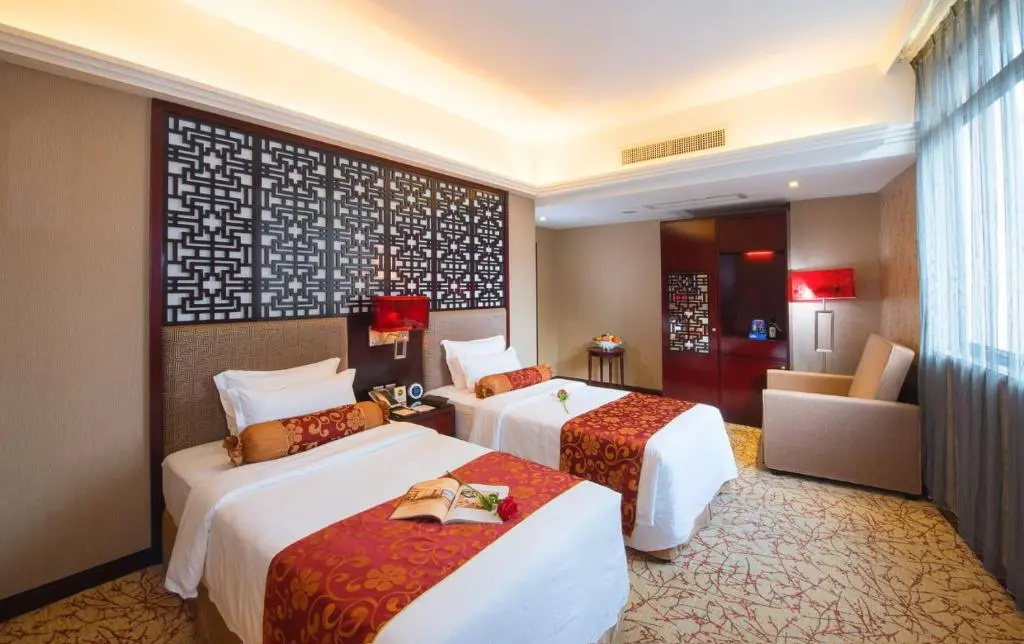 Metropole Hotel - Chambres