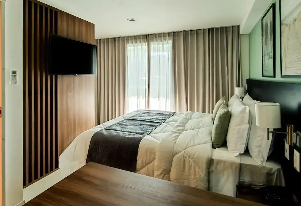 Deluxe Double Studio with ocean view (full double bed)