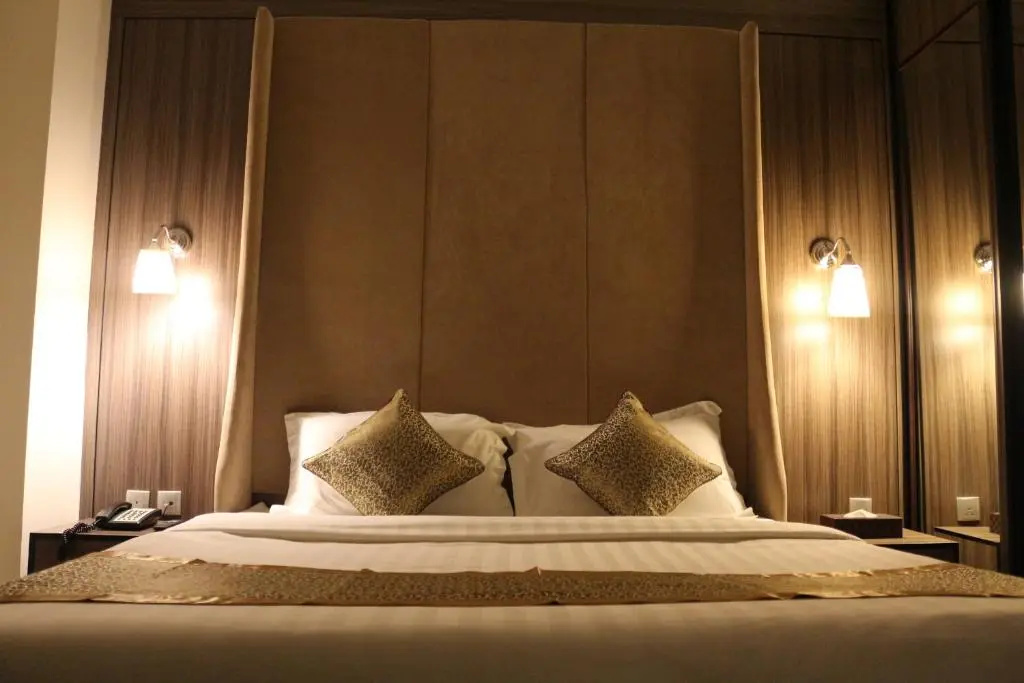 Valencia Hotel Suites - Chambres
