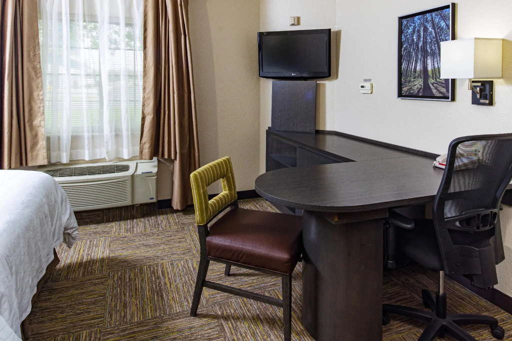 Double Suite (full double bed)