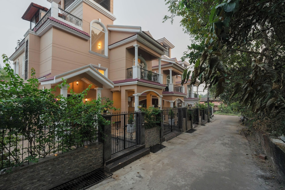 Staymaster Una 4BR Villa
