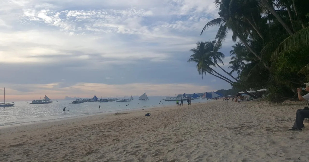 Beach & Waterfront