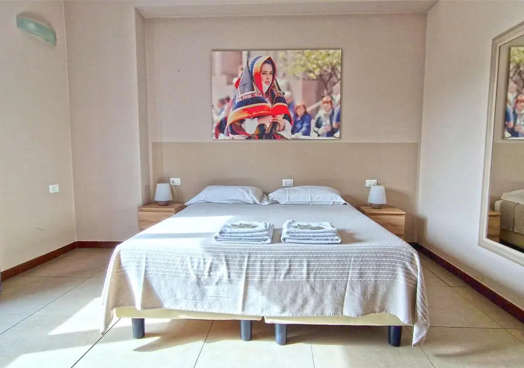 Standard Double room (full double bed)