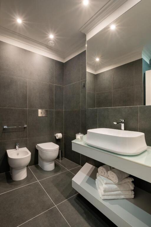 Birkin Marina by null