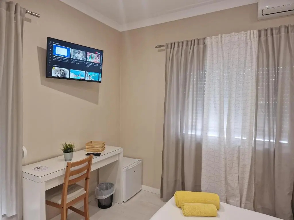 Standard Double room with balcony full double bed