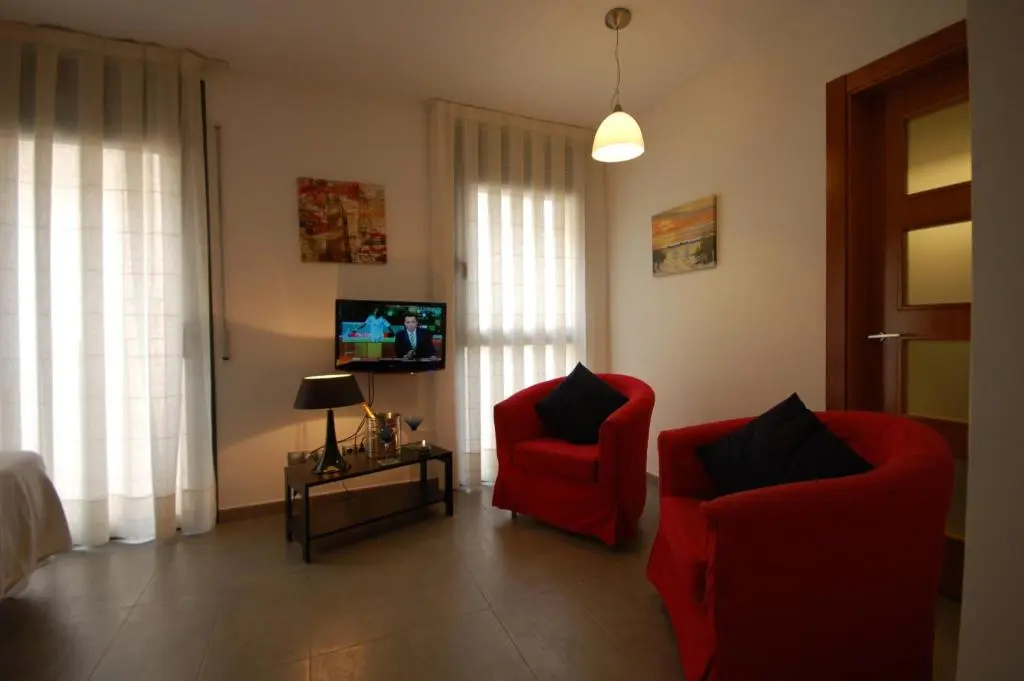 2 Bedrooms Double Apartment (full double bed)