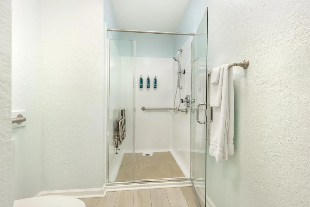 1 Bedroom Suite