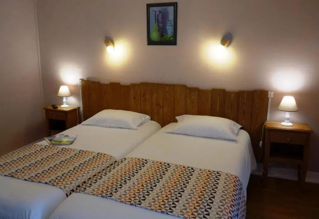 Standard Double room (twin beds)