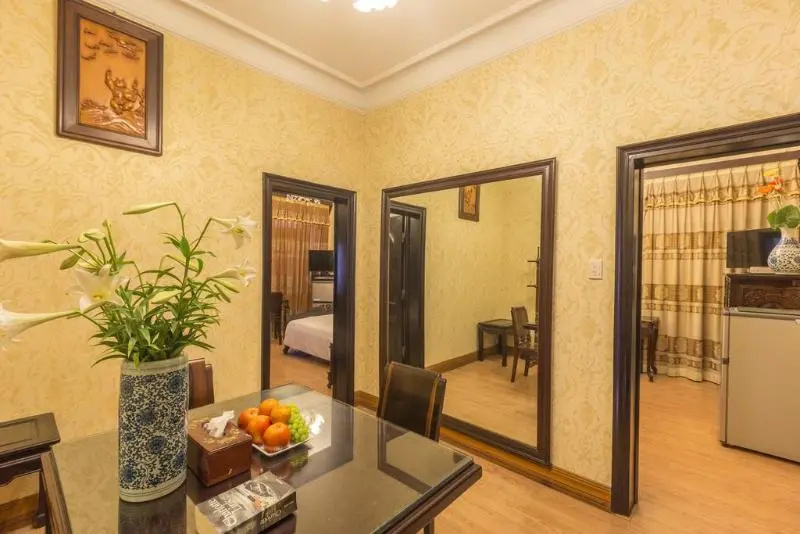 Dragon Hotel - Chambres